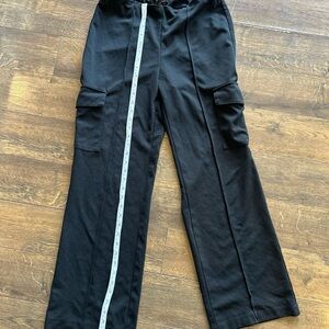 Soho Apparel Black Wide-Leg Cargo Pants